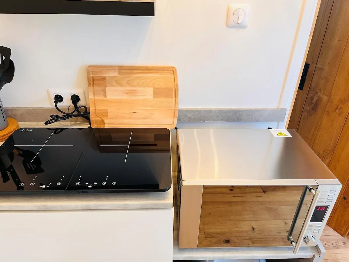 Petit Loft De Charme En Centre Bretagne Appartement La Croix-Helléan 0*,  Frankrijk